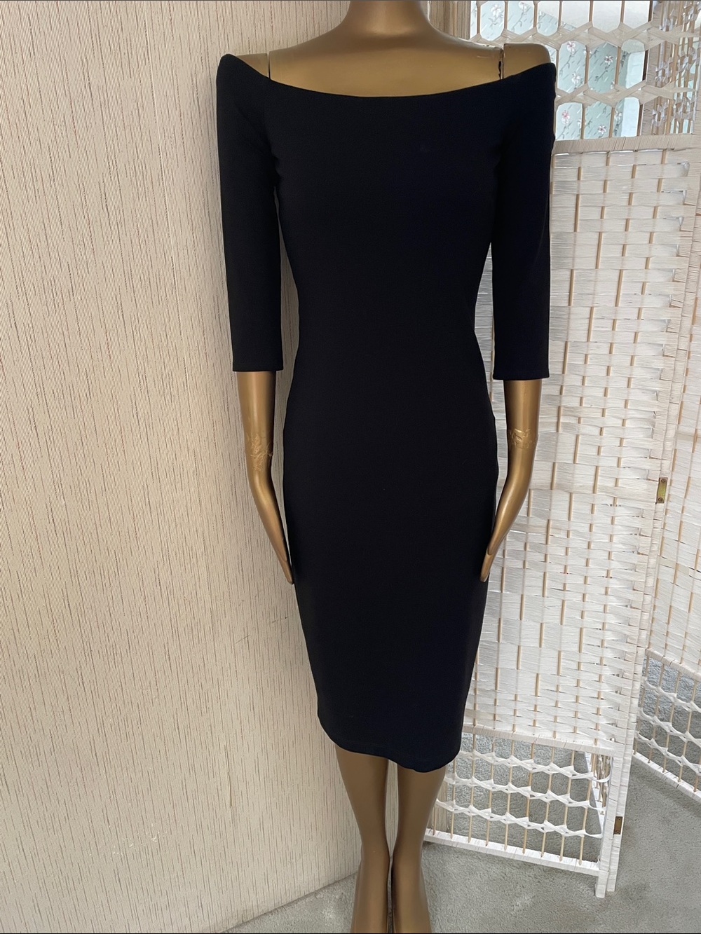 Bailey 44 Black Off-the-Shoulder Midi Dress